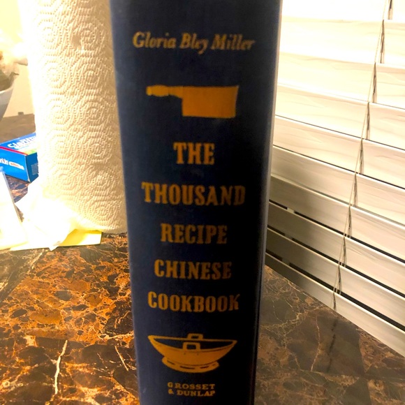 The Thousand Recipe Chinese Cookbook by Miller, Gloria Bley - Picture 1 of 16